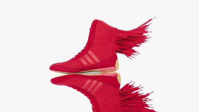 Wing 合作女靴开售、匡威推出 3 款复古跑鞋AG真人国际厅每周鞋报：FENDI x Red(图10)