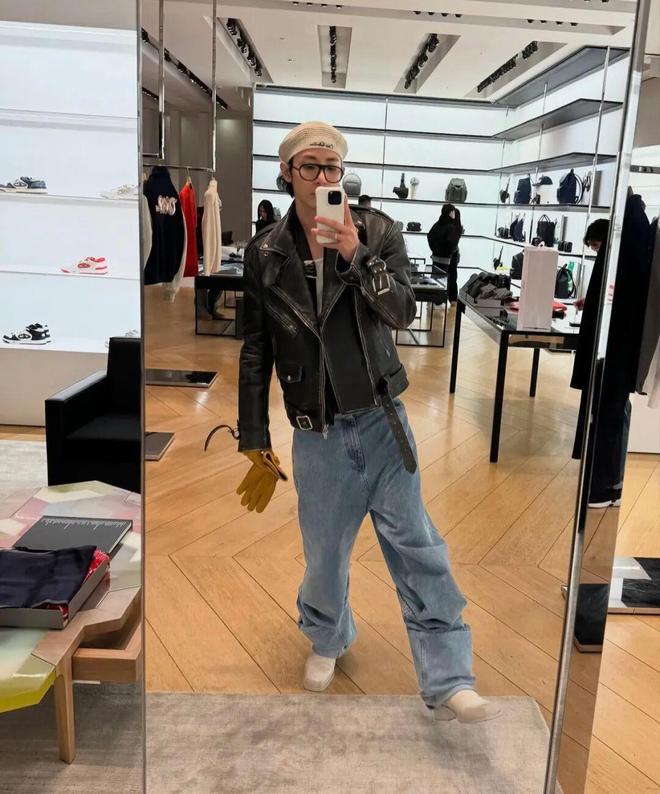 生的互联网穿搭模板!你们同意吗?AG真人旗舰厅李洙赫就是大部分男(图8) 生的互联网穿搭模板!你们同意吗?AG真人旗舰厅李洙赫就是大部分男(图8)