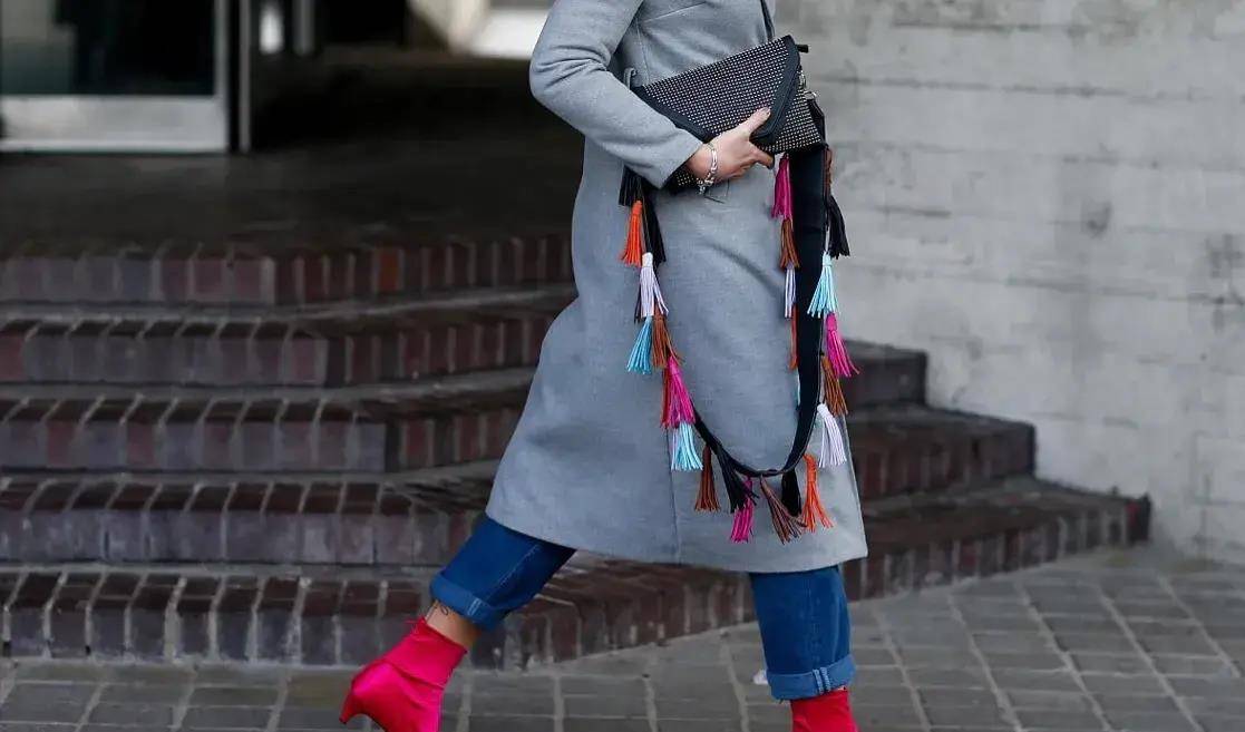 了合适自己的衣服还要有双合适的鞋子AG真人平台鞋子搭配小技巧生活里除(图5)